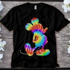 Disney Mickey Mouse Traditional Pose Retro Tie- Dye T-Shirt Unisex Adult T-shirt